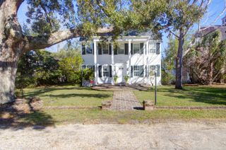 3 Shaftsbury Lane, Charleston, SC 29401