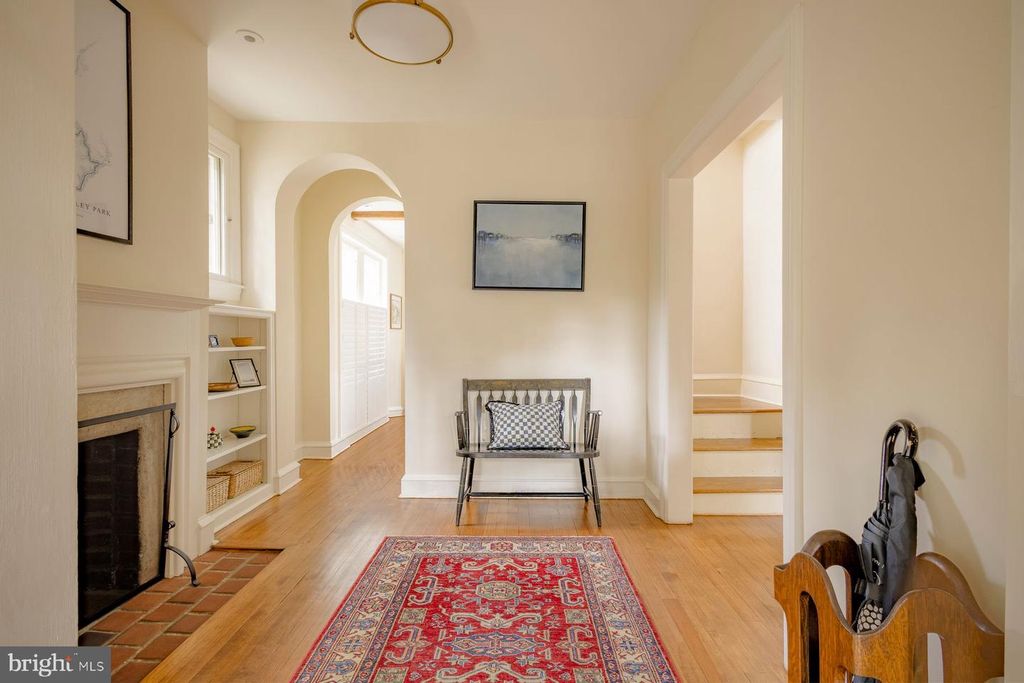 7907 CREFELD ST, PHILADELPHIA, PA 19118 — photo 3