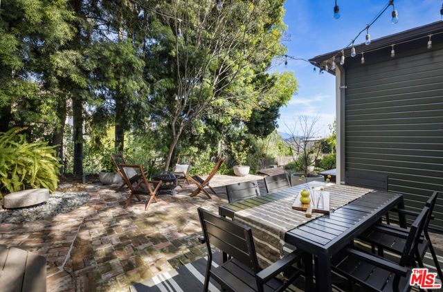 4900 Glenalbyn Drive, Los Angeles, CA 90065