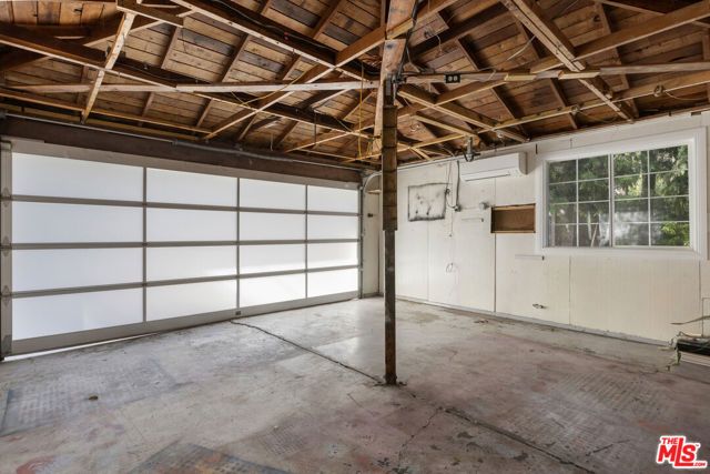 4900 Glenalbyn Drive, Los Angeles, CA 90065