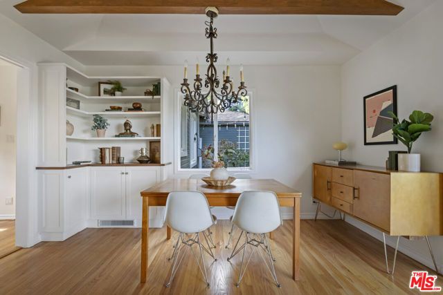 4900 Glenalbyn Drive, Los Angeles, CA 90065