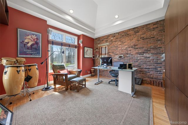 6130 Idlewyle Road, Bloomfield Hills, MI 48301