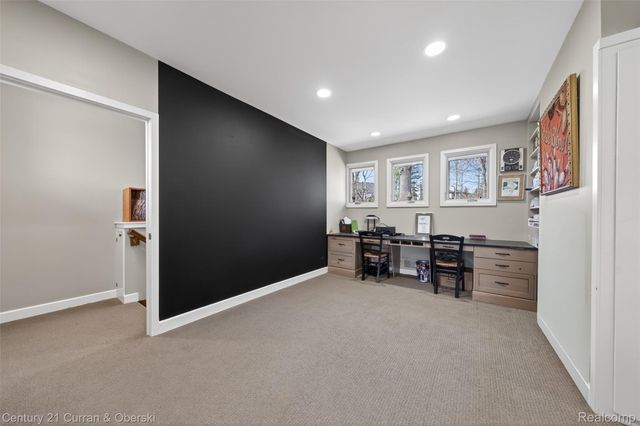 6130 Idlewyle Road, Bloomfield Hills, MI 48301
