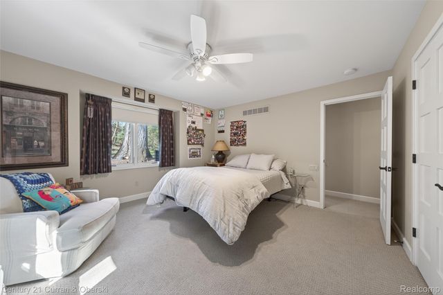 6130 Idlewyle Road, Bloomfield Hills, MI 48301