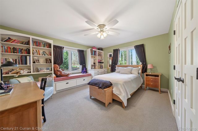 6130 Idlewyle Road, Bloomfield Hills, MI 48301