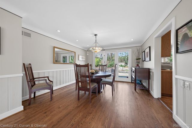 6130 Idlewyle Road, Bloomfield Hills, MI 48301