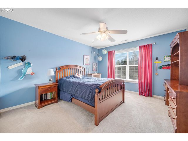 2530 BEACON HILL Dr, West Linn, OR 97068