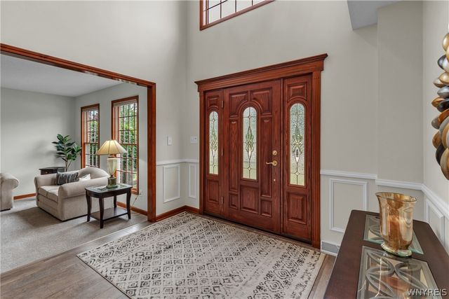5225 Fox Trace, Clarence, NY 14221