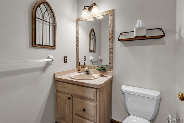 5225 Fox Trace, Clarence, NY 14221