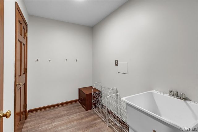 5225 Fox Trace, Clarence, NY 14221