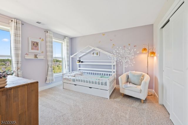 71 Village Dr, Montgomery Twp., NJ 08558