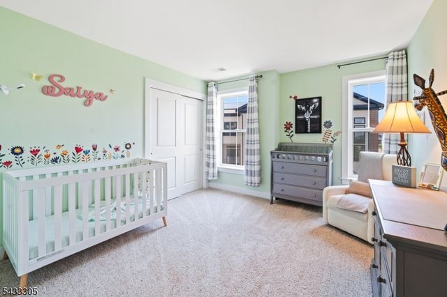71 Village Dr, Montgomery Twp., NJ 08558