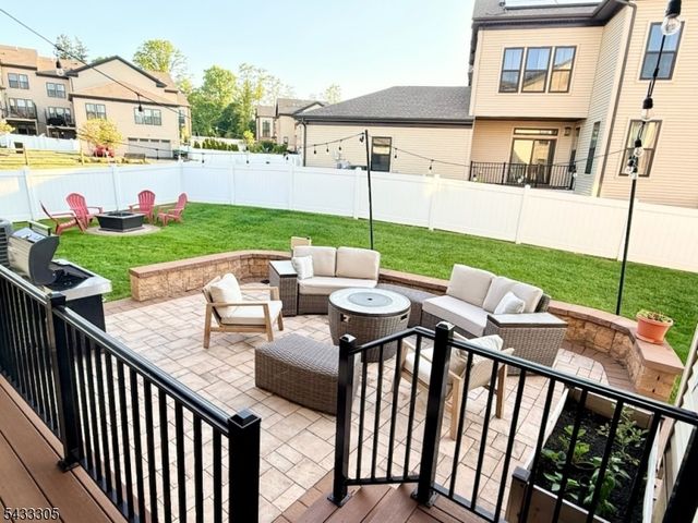 71 Village Dr, Montgomery Twp., NJ 08558