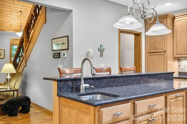 149 Oriole Road, Brevard, NC 28712