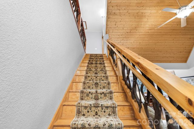 149 Oriole Road, Brevard, NC 28712