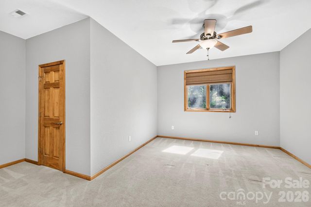 149 Oriole Road, Brevard, NC 28712