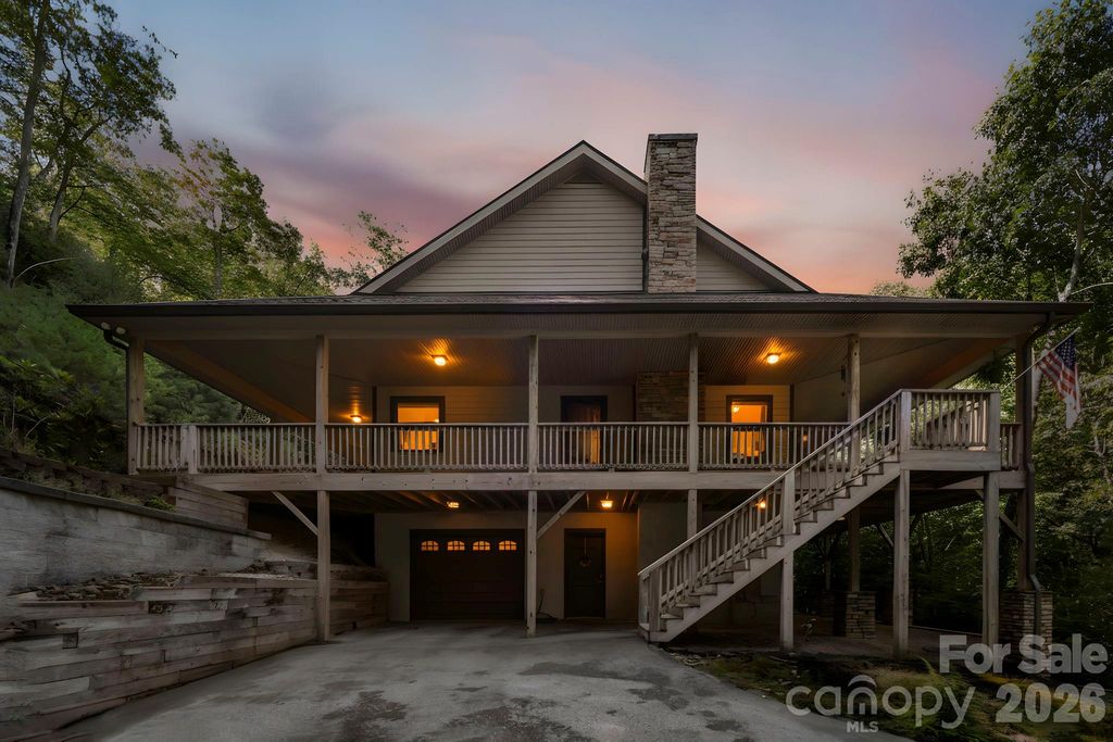 149 Oriole Road, Brevard, NC 28712
