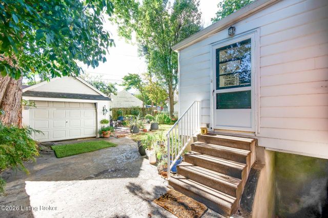 2918 Beaumont Rd, Louisville, KY 40205
