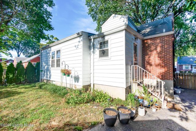 2918 Beaumont Rd, Louisville, KY 40205