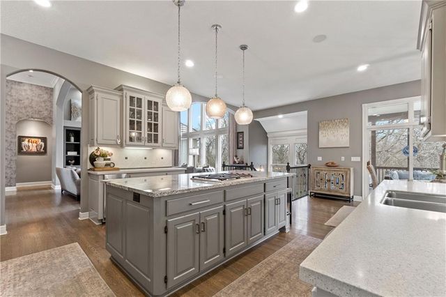 14608 BLUEJACKET Street, Overland Park, KS 66221