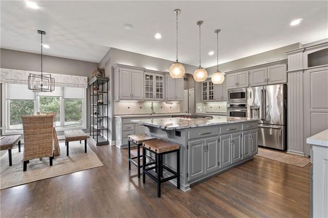 14608 BLUEJACKET Street, Overland Park, KS 66221