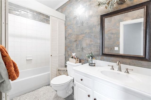 14608 BLUEJACKET Street, Overland Park, KS 66221