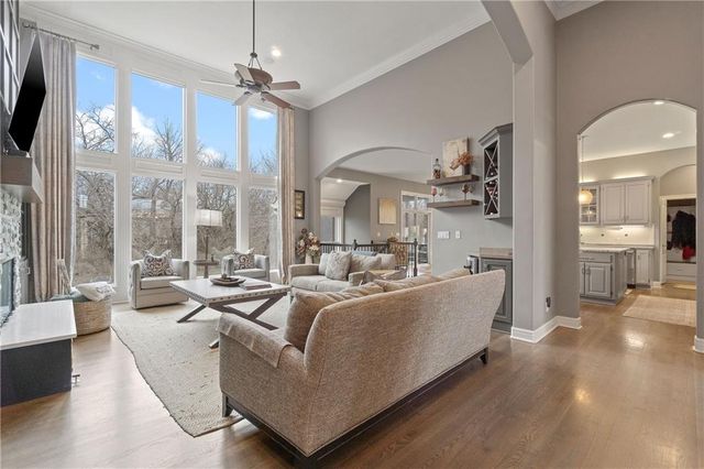 14608 BLUEJACKET Street, Overland Park, KS 66221