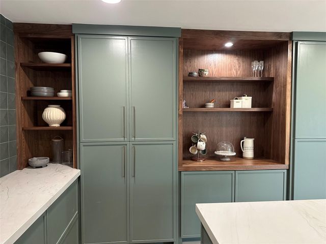 2603 Durban Drive, Houston, TX 77043