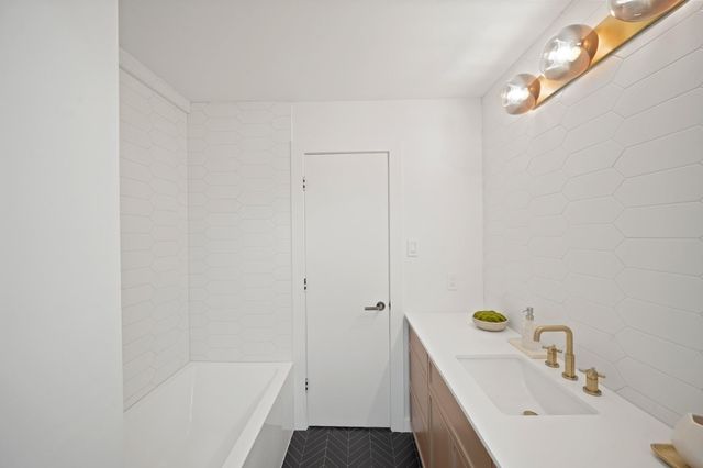 2603 Durban Drive, Houston, TX 77043