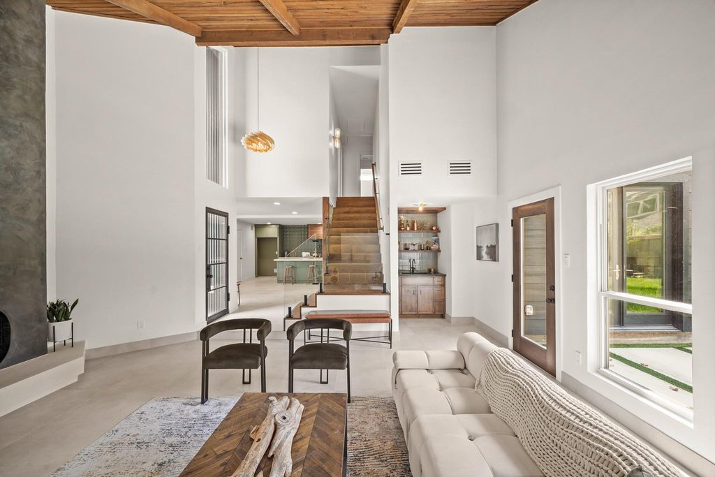 2603 Durban Drive, Houston, TX 77043