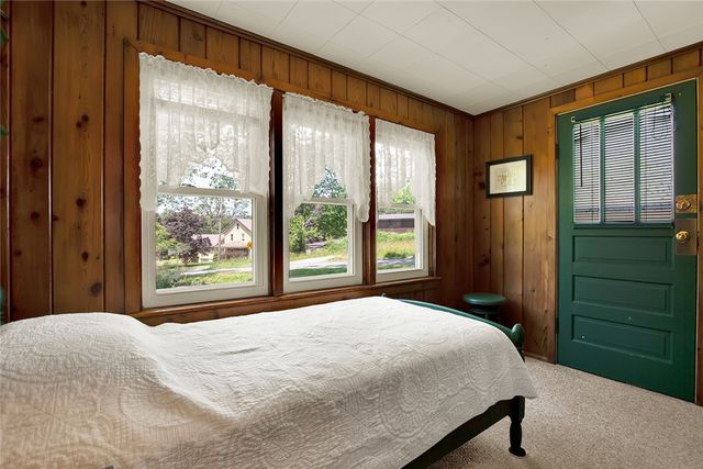 575 Stoystown Rd, Somerset Twp, PA 15501