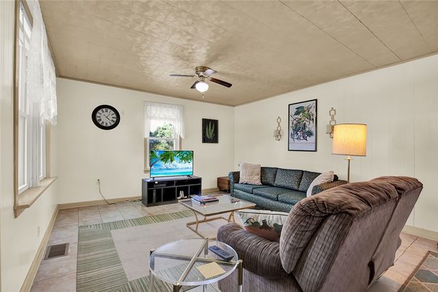 575 Stoystown Rd, Somerset Twp, PA 15501