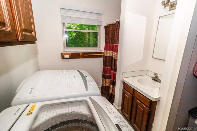 2421 Judy Conn Drive, Mayfield Township, MI 48446