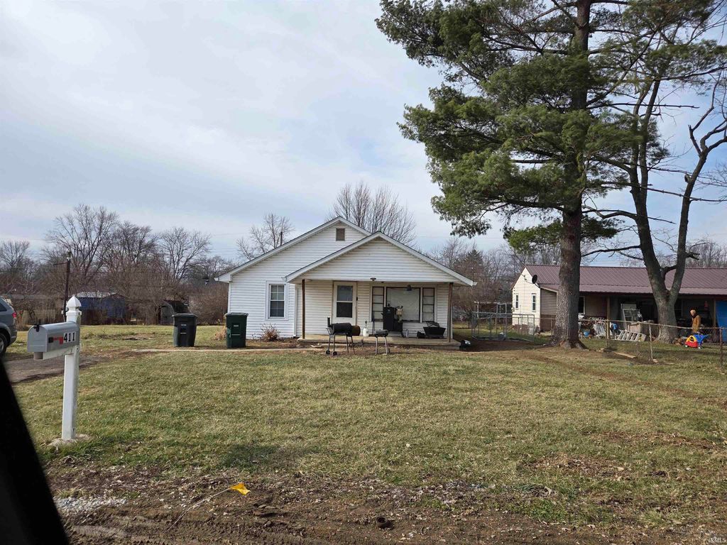 411 N State Street, Muncie, IN 47303