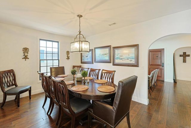 749 J Avenue, Coronado, CA 92118