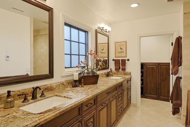 749 J Avenue, Coronado, CA 92118