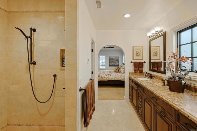 749 J Avenue, Coronado, CA 92118