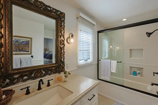 749 J Avenue, Coronado, CA 92118