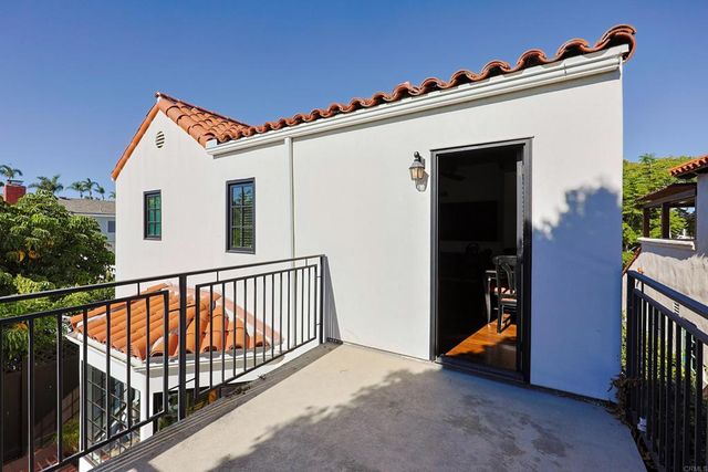 749 J Avenue, Coronado, CA 92118