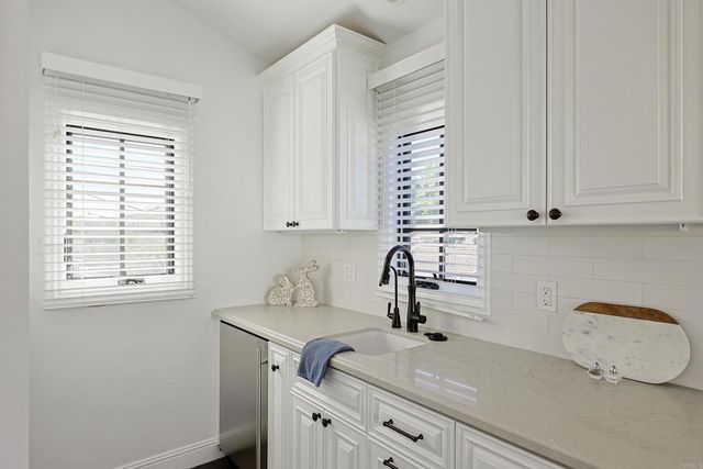 749 J Avenue, Coronado, CA 92118
