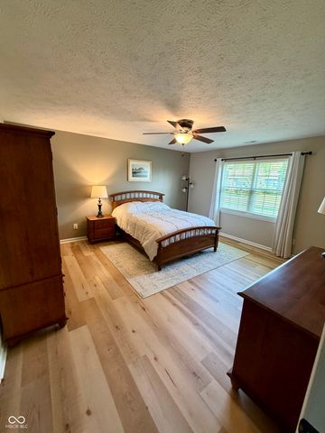 394 E Quail Wood Lane, Westfield, IN 46074