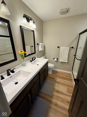 394 E Quail Wood Lane, Westfield, IN 46074