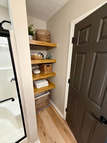 394 E Quail Wood Lane, Westfield, IN 46074