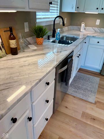 394 E Quail Wood Lane, Westfield, IN 46074