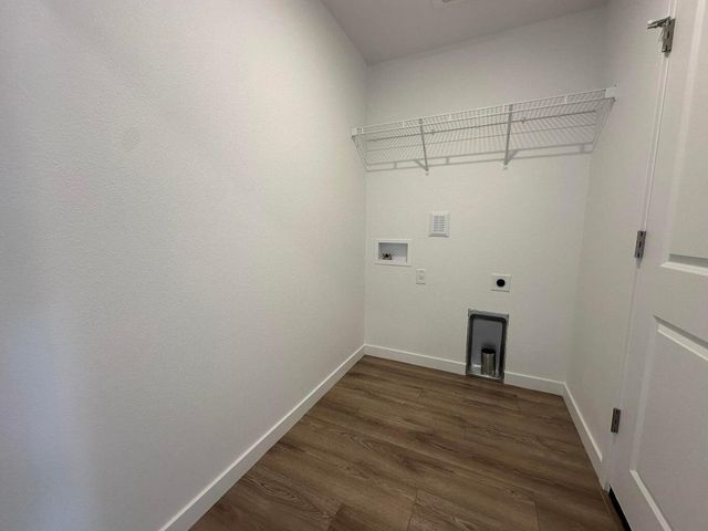 621 NE Arnold Street 174, Madras, OR 97741