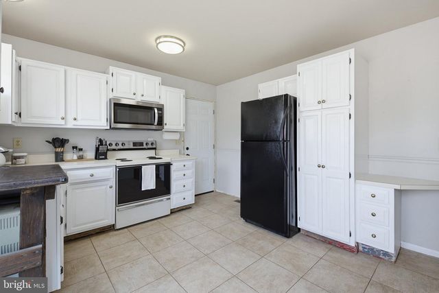 50 HARTWICKE DR, Quarryville, PA 17566