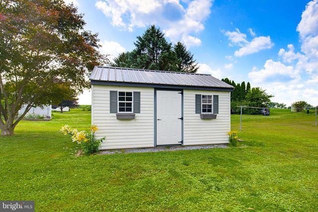 50 HARTWICKE DR, Quarryville, PA 17566