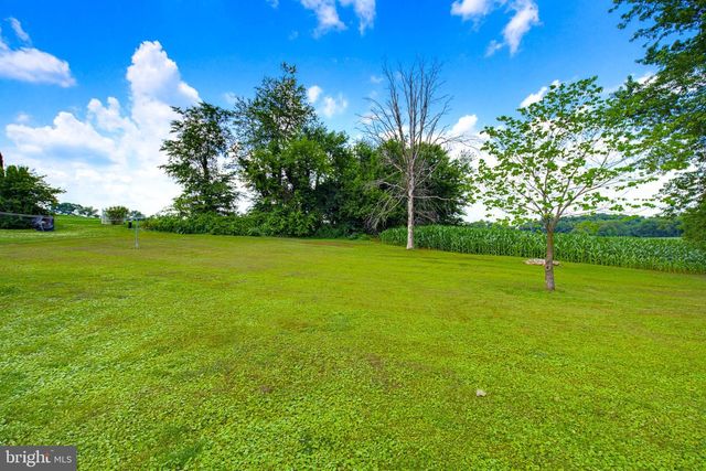50 HARTWICKE DR, Quarryville, PA 17566