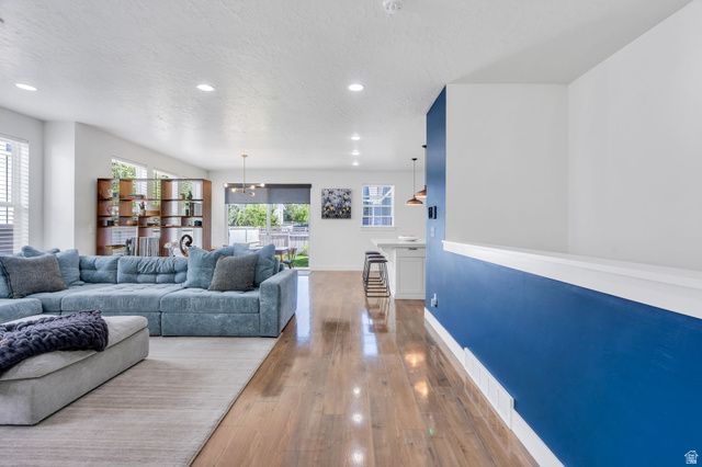 6428 W BIRCH RUN RD, South Jordan, UT 84009