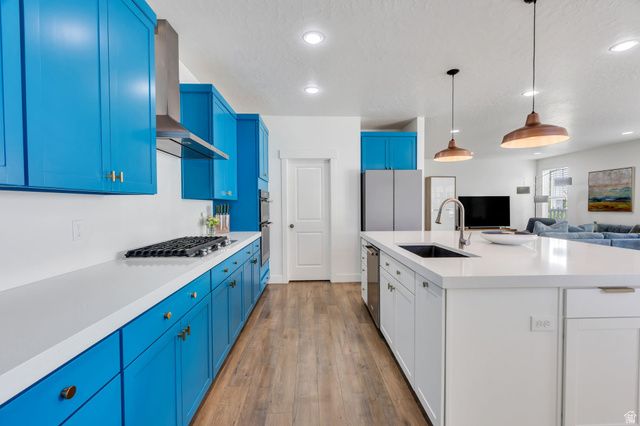 6428 W BIRCH RUN RD, South Jordan, UT 84009